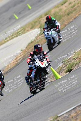 media/Oct-14-2023-TrackXperience (Sat) [[0517685739]]/Level 1/session 5 turn 12/